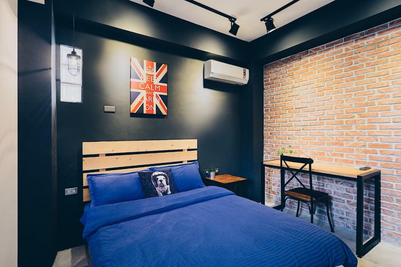 Mutter Apartment Tainan Exterior photo